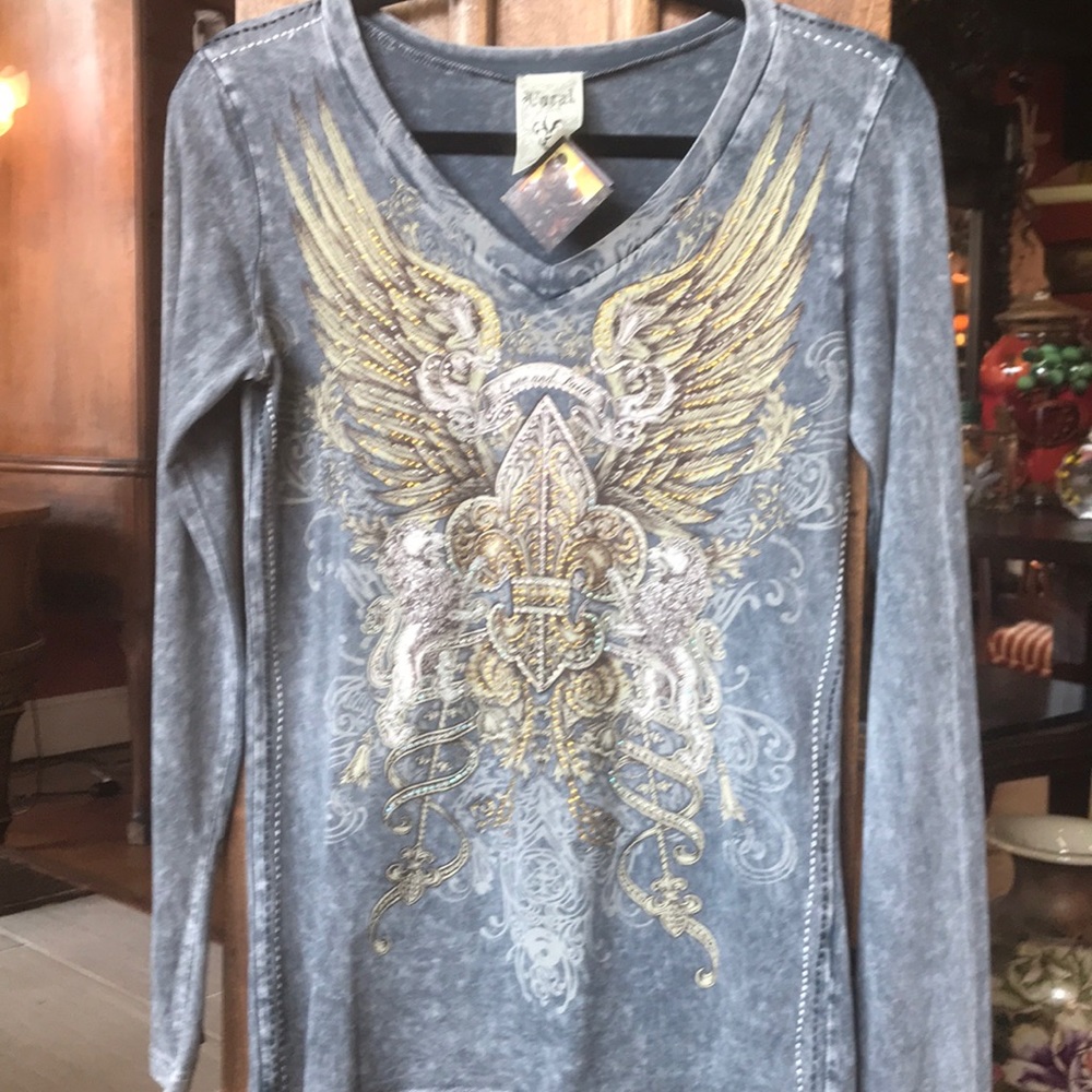 Long Sleeve Tee Shirt